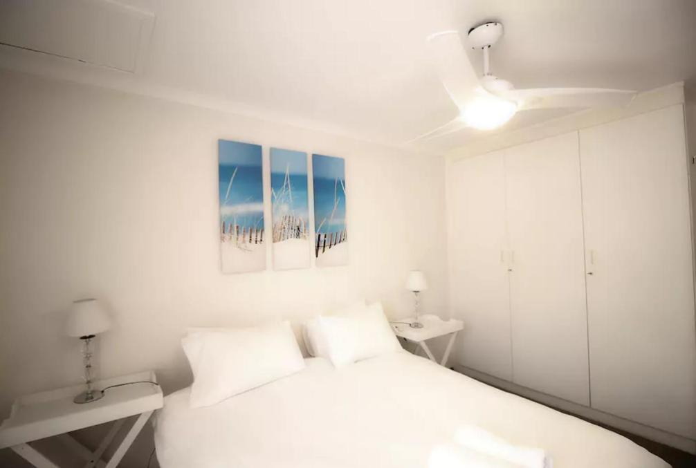 High Strand 10 Cape Town Room photo